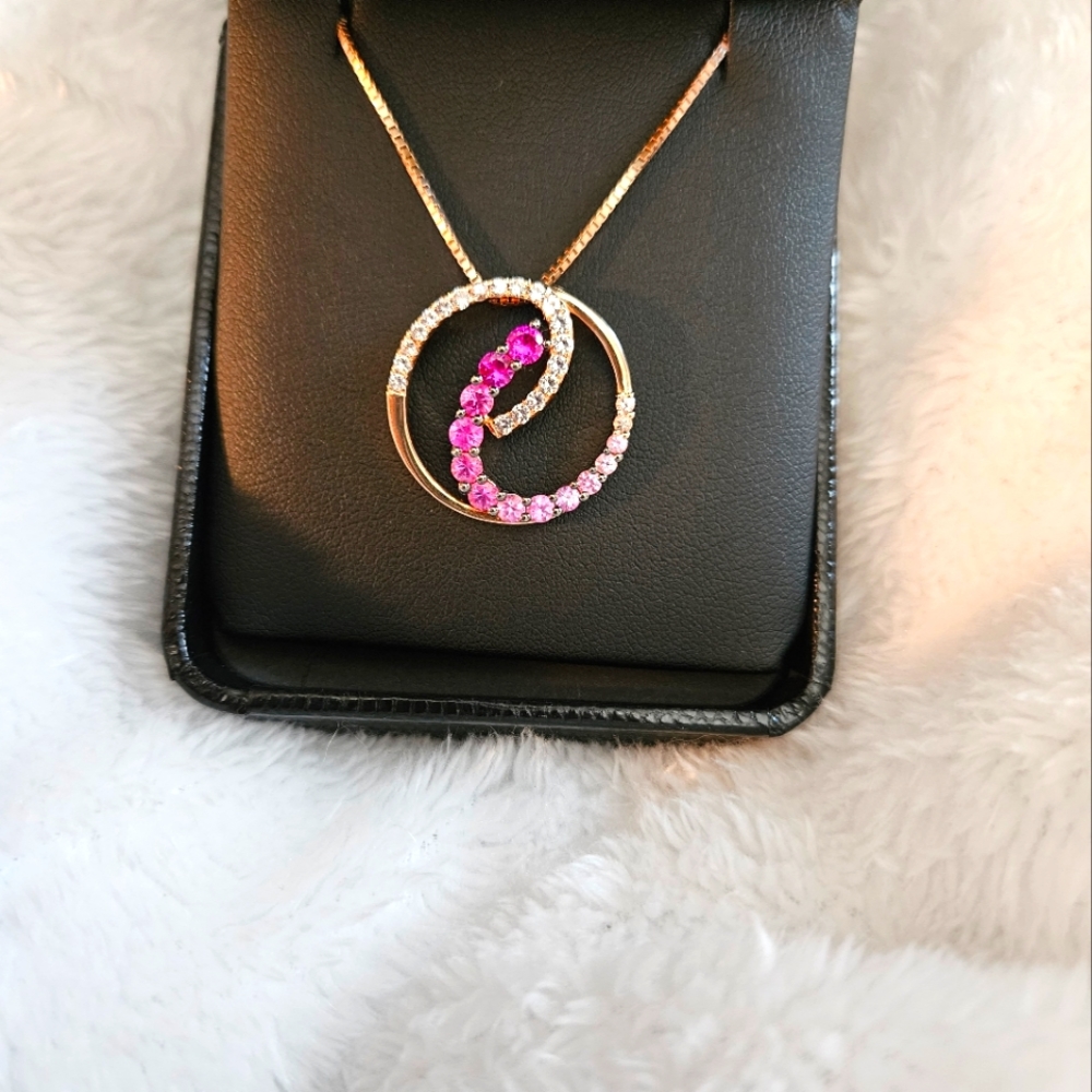 Certified 14k RG White Sapphire and    Strawberry Ombre Circle necklace NWOT